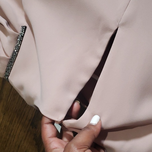 Blush Pink Midi Dress - Picture 5 of 8